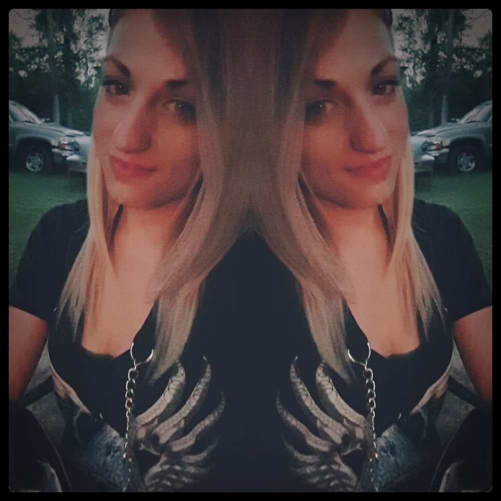 Meet your Posher, Lizzie